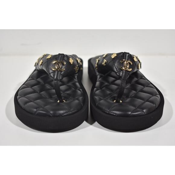 Chanel 23P Black Quilted Charms Padded Pool Thong Logo Mule Slide Flat Sandal 41 - Picture 6 of 12